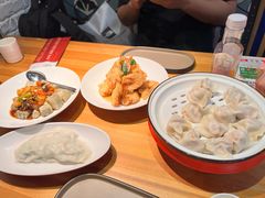 -王慧洁开口虾水饺·地道东北菜(银泰城店)