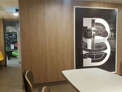 -麦当劳(静安寺店)