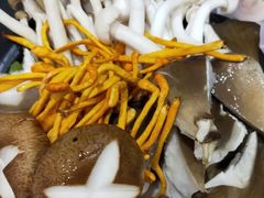 -呷哺呷哺(哈尔滨红博购物广场店)