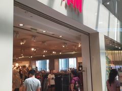 -H&M(鹏欣水游城店)
