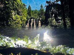 -梭布垭石林景区