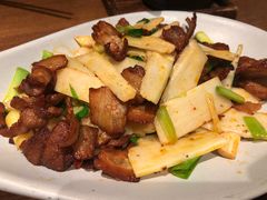 -云海肴·汽锅鸡·云南菜(天山百盛优客店)