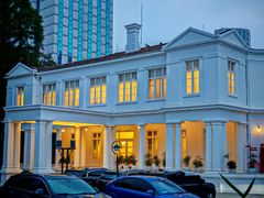 -南京双门楼宾馆(盐仓桥地铁站阅江楼店)