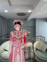 -衣贝姿婚纱礼服馆