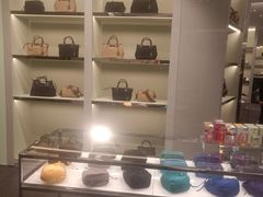 -王府井奥莱临潼小镇(临潼店)