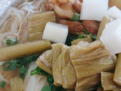 -翠香猪脚粉(游泳馆店)