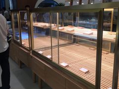 面包甜点陈列柜-石头先生的烤炉(济南领秀城贵和店)