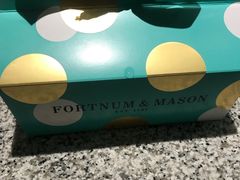 -The Diamond Jubilee Tea Salon at Fortnum & Mason