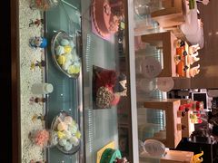 零售区-西安皇冠假日酒店·朱雀咖啡厅