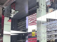-肆兮眼镜·蔡司·徕卡战略合作店(大坪店)