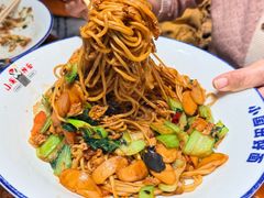 -东大桥小国抻面烧烤(长通路店)