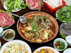 -朝伟清真铜瓢牛肉馆(三十年老·店)