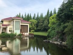 -上海怡沁园度假酒店