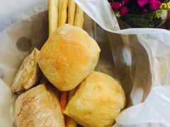-CASANOVA西餐厅(海信广场店)