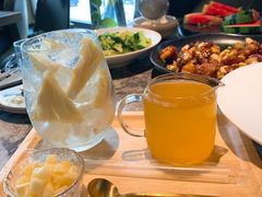 菠萝果茶-稻鲜记潮汕砂锅粥