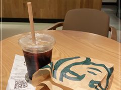 -星巴克(汾阳路店)