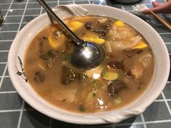 松菇蛋饺汤-乡村人家(恒生阳光城店)