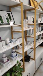 -姬颜氏美丽汇皮肤管理