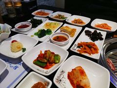 -青松馆韩国料理(香港中路佳世客店)