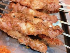 烤羊肉串-清真吴记门钉肉饼·喜多利