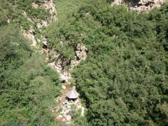 -大平台龙居瀑布旅游区