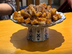 -包整·丝娃娃(一览甲秀楼风景店)