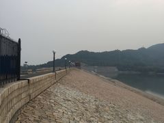 -十三陵水库