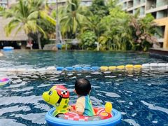 -三亚湾海居铂尔曼度假酒店