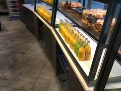 面包甜点陈列柜-格丽思(美好上郡店)