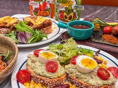 -西语·炭烧牛排(卓越中寰店)