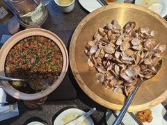 -浩运·海鲜青岛菜·海胆水饺(石老人店)
