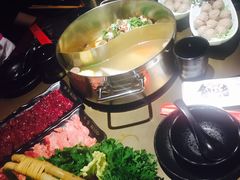 -左庭右院鲜牛肉火锅(新梅广场店)