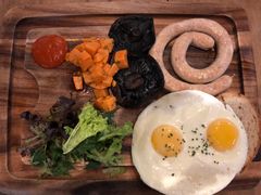 -植物园哈利亚餐厅