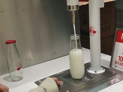 -红星前进面包牛奶公司(畅春园店)