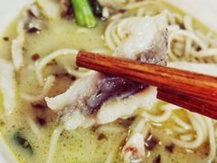 -明呈黄鱼面馆(斜土路店)