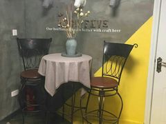 -HIGH FIVE哈福手工汉堡(桂林路店)