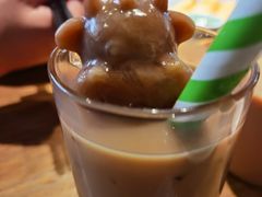 -蜜桃餐厅·伴山(湖滨商业街店)