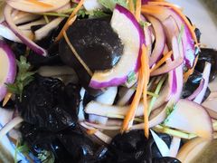 -洁神饭庄·海鲜·青岛菜·30年老字号(五四广场店)