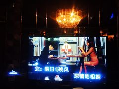 -K+全国连锁KTV(绿地缤纷天地店)