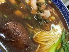 -沪西老弄堂面馆(定西路店)