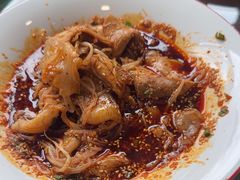 -六合居·明厨亮灶餐厅(成双大道店)