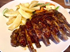 -Pundi Pundi Restaurant