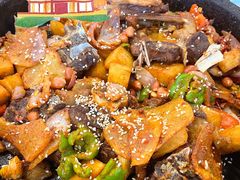 -老钟家烤羊排·敦伊阁清真餐厅胡羊焖饼