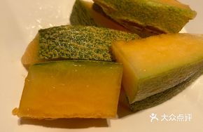 Self-Service Fruit Beverage Ice Cream