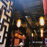 久违的小龙坎滚烫起来吧 当特别想吃重口味的火锅一定要