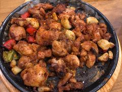 -老东镇啤酒屋海鲜加工·蒸汽海鲜·海鲜烧烤(台东店)