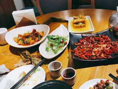 -隔壁老王·家常云南菜(花巷店)