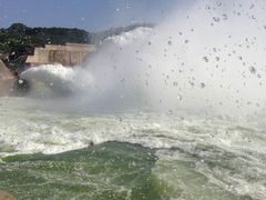-黄河小浪底水利枢纽风景区