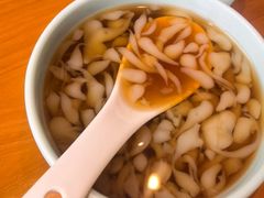 -莲餐厅·湖北菜·藕汤是头牌(愚园路店)