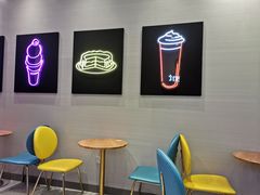 用餐区-DQ·蛋糕·冰淇淋(龙湖狮山天街店)